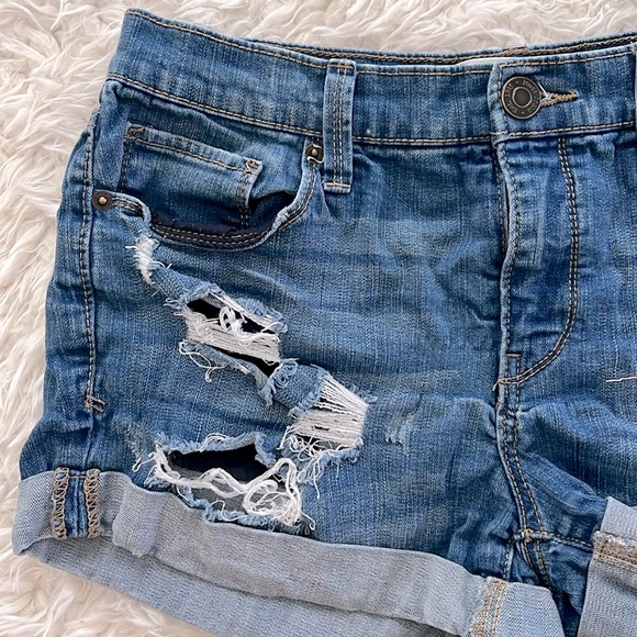 Mudd Flex Stretch Denim Shorts - Picture 3 of 10